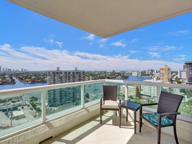 Building Photo - 101 S Fort Lauderdale Beach Blvd