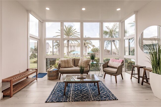 Building Photo - 6042 W Peppertree Way