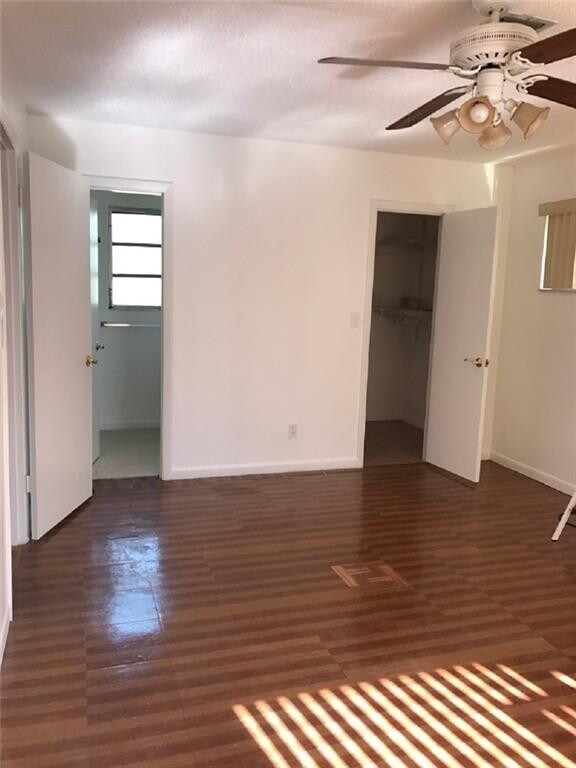 Building Photo - 8031 Lagos De Campo Blvd