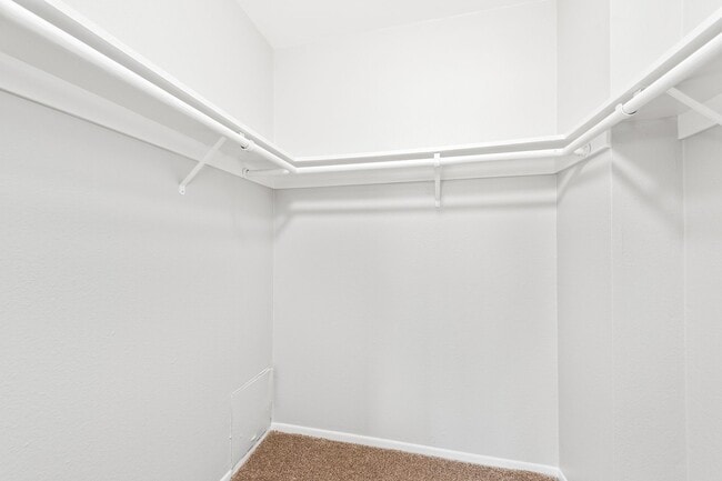 Building Photo - Condo for rent in Santa Barbara Near UCSB