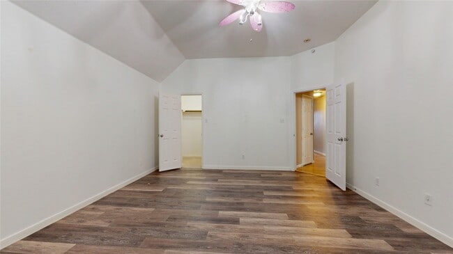 Building Photo - 21050 Florette Ln