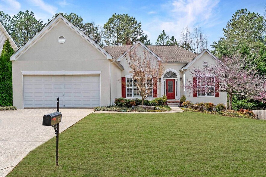 Primary Photo - 1083 Soaring Way