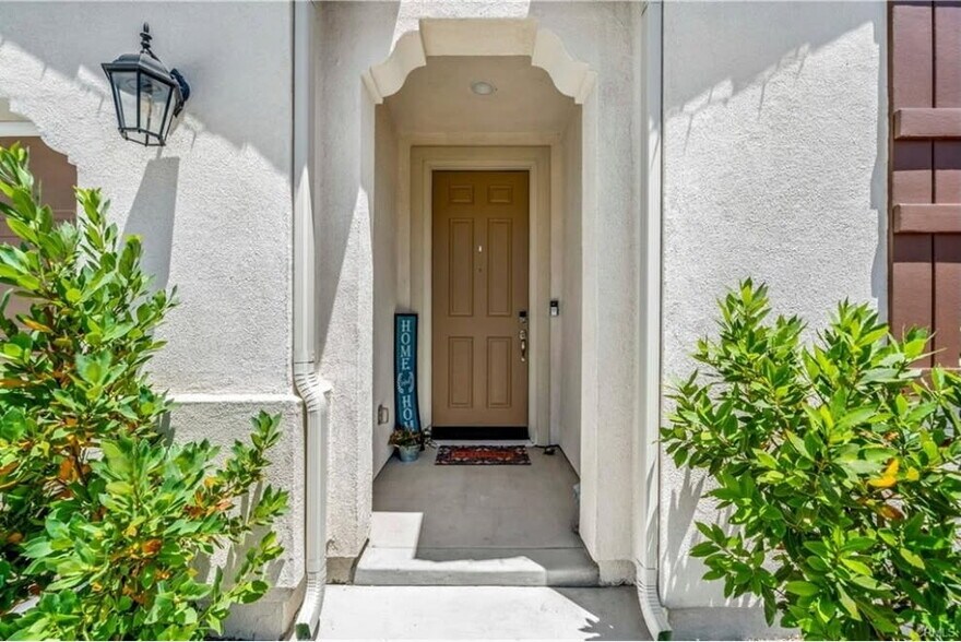 Building Photo - 29134 Evans Way