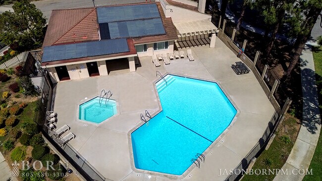 Building Photo - 1815 Tipperary Ln
