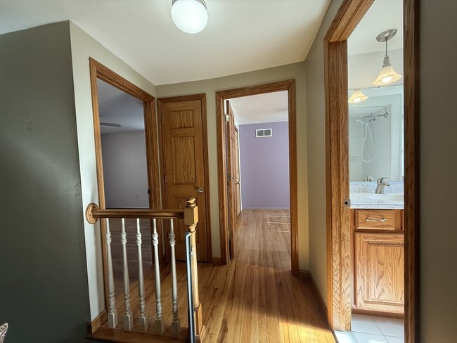 Building Photo - 2447 Roanoke Dr