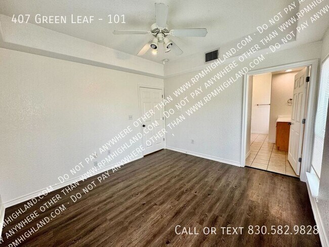 Building Photo - 407 Green Leaf