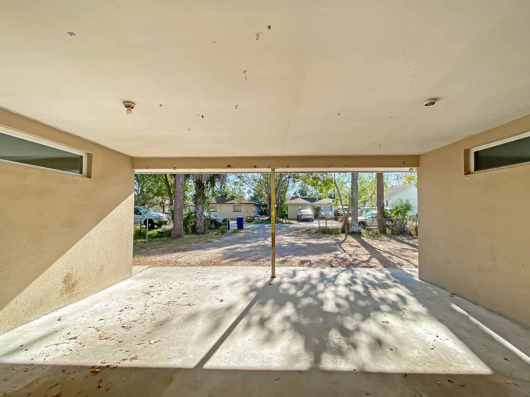 Building Photo - 5440 Eleventh Ave