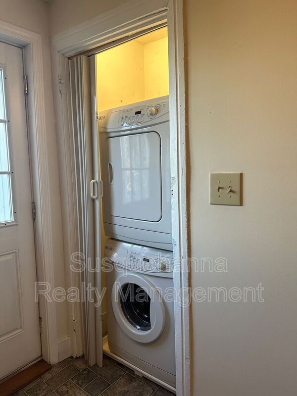 Building Photo - 317-201 W. Main Street