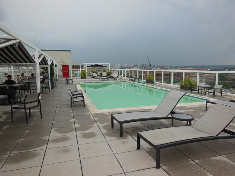 Pool on roof - 1330 New Hampshire Ave NW