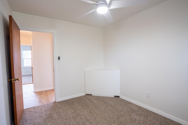 Building Photo - 3808 33rd St