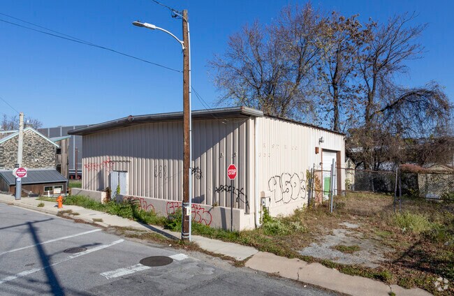 11-18-22 - 3535 Clipper Rd
