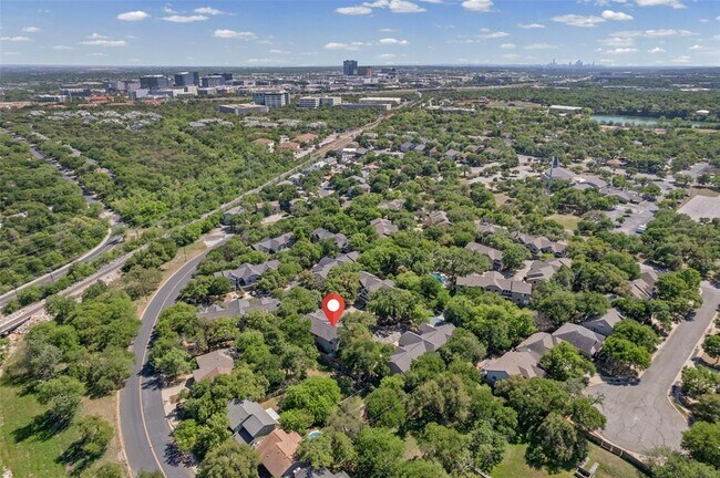Building Photo - 4501 Whispering Valley Dr