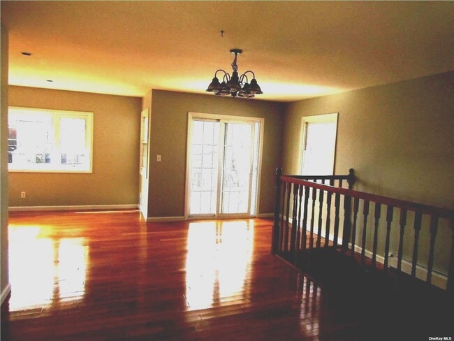 Building Photo - 93-15 240th St