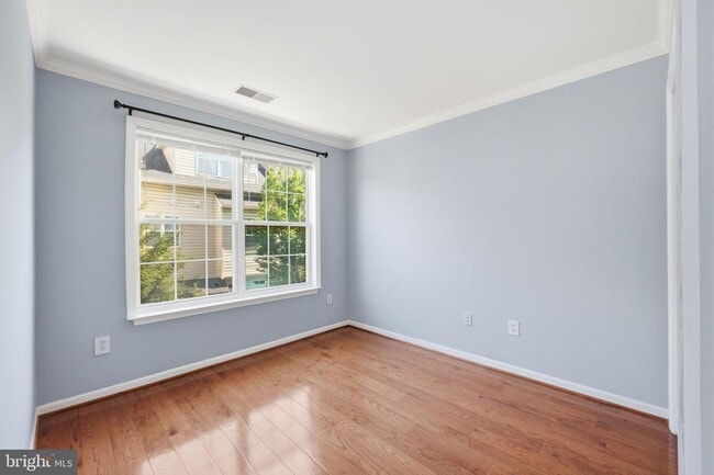 Building Photo - 9702 Athletic Way