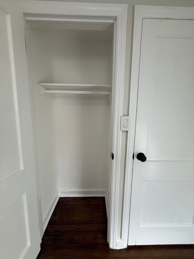 Building Photo - 520 Purce St