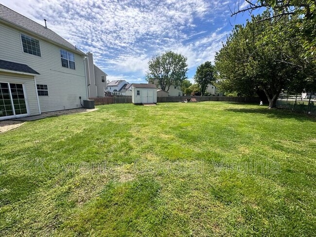 Building Photo - 6407 Sheffield Ct N