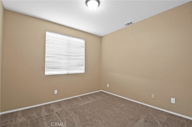 Building Photo - 12209 Saxon Dr