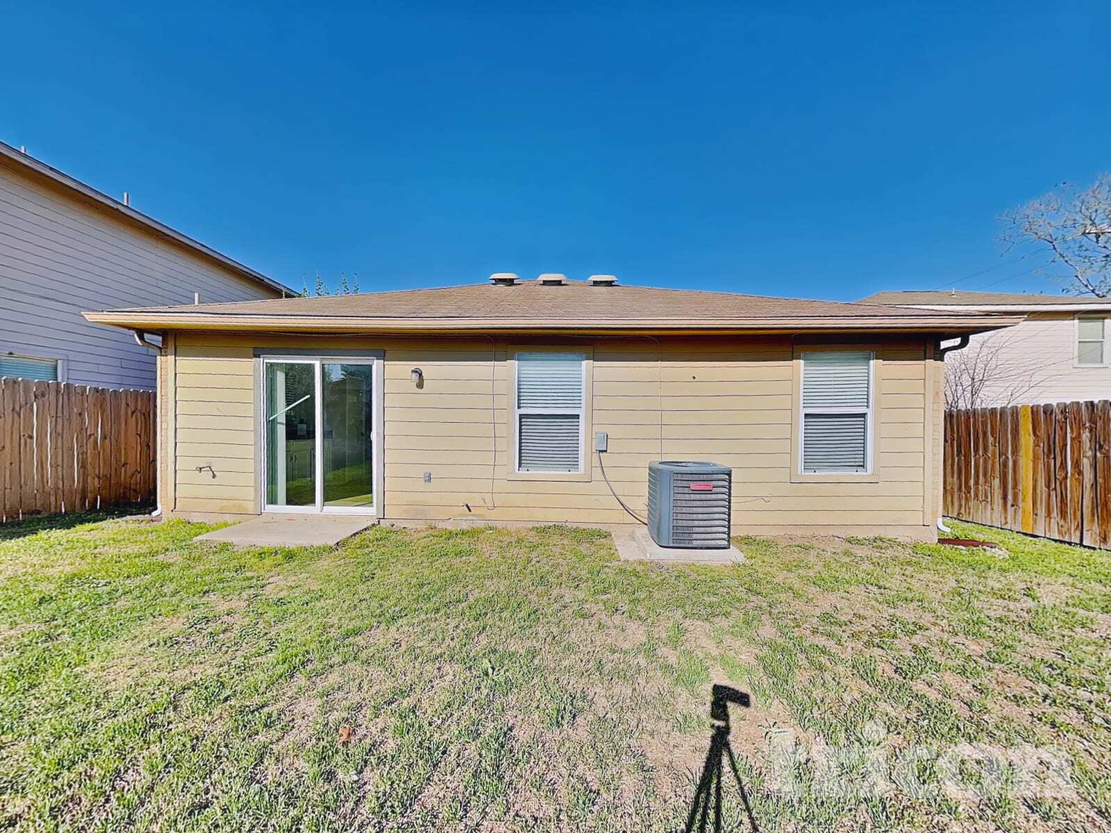 Building Photo - 2726 Candle Ridge Dr