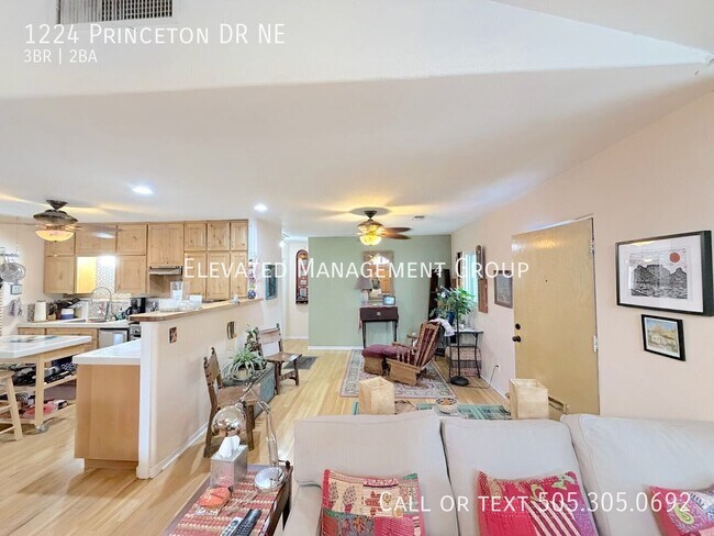 Building Photo - 1224 Princeton Dr NE