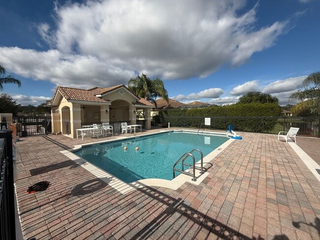 Building Photo - Exquisite 4-Bedroom, 3- Bathroom Home