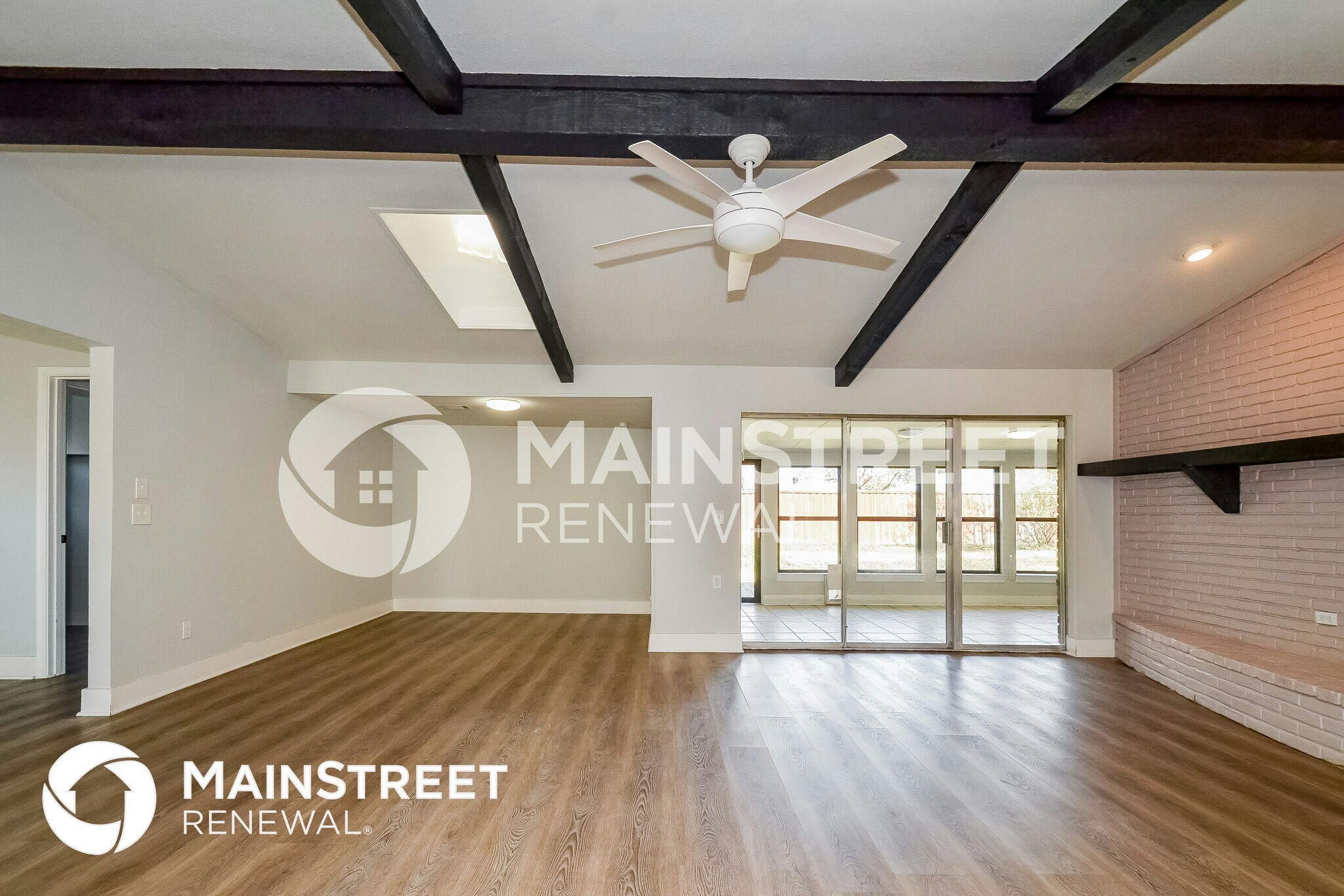 Building Photo - 2505 Westridge Dr