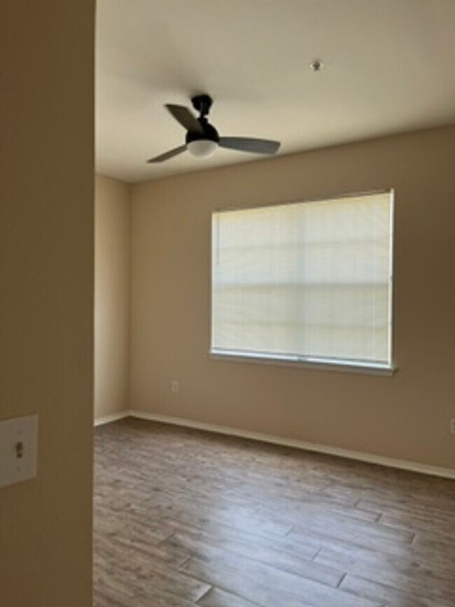 Building Photo - 12914 Sanctuary Cove Dr