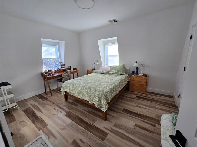 Building Photo - 84 Dudley St