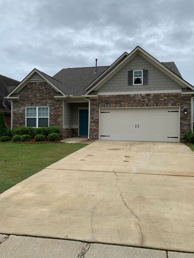 Primary Photo - House for rent in Trussville