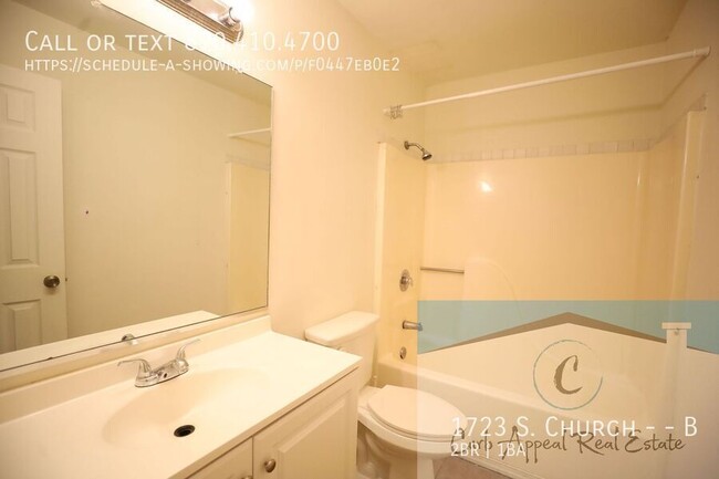 Building Photo - Centrally located 2 bed, 1 bath apartment