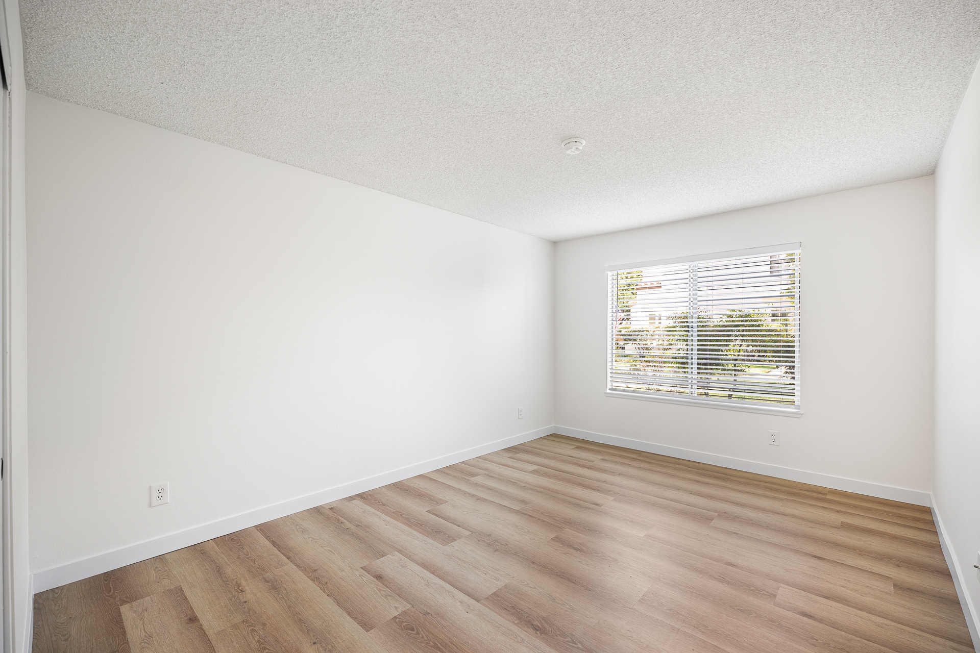 Building Photo - 1748 Sinaloa Rd