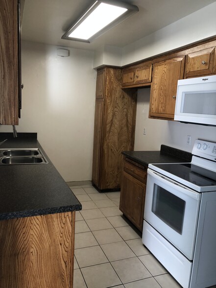 Building Photo - 12052 Bailey St