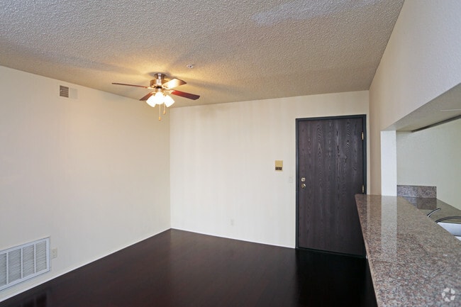 2BR, 2BA-Dining Room - Holliston Apartments - Pasadena, CA