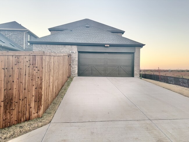 Building Photo - 3829 Caddo Dr