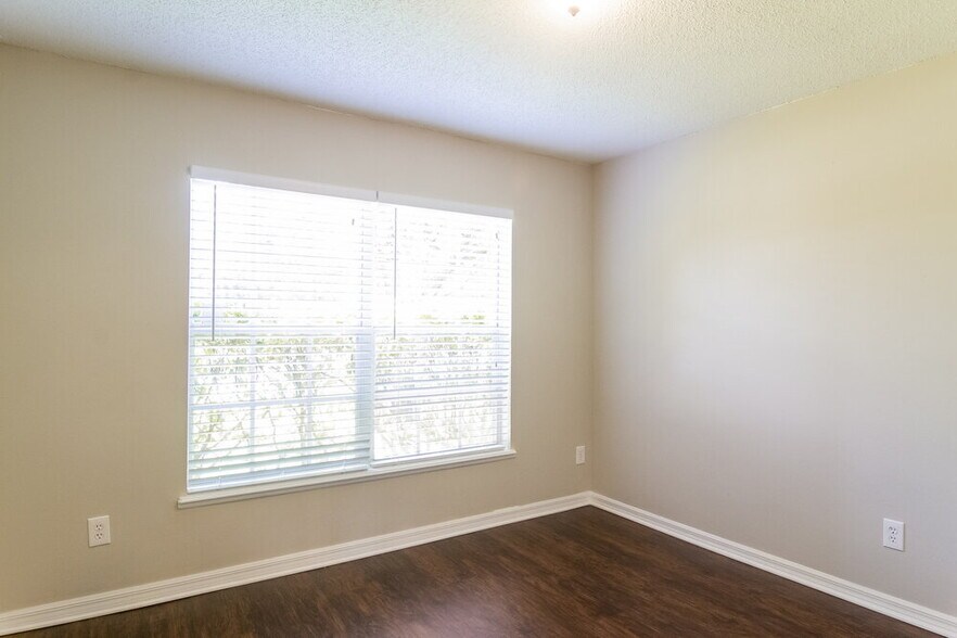 Building Photo - 14508 Lycastle Cir