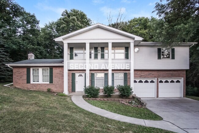 Primary Photo - 120 Heather DR