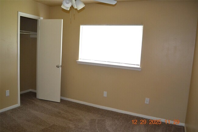 Building Photo - 16430 Canario Dr