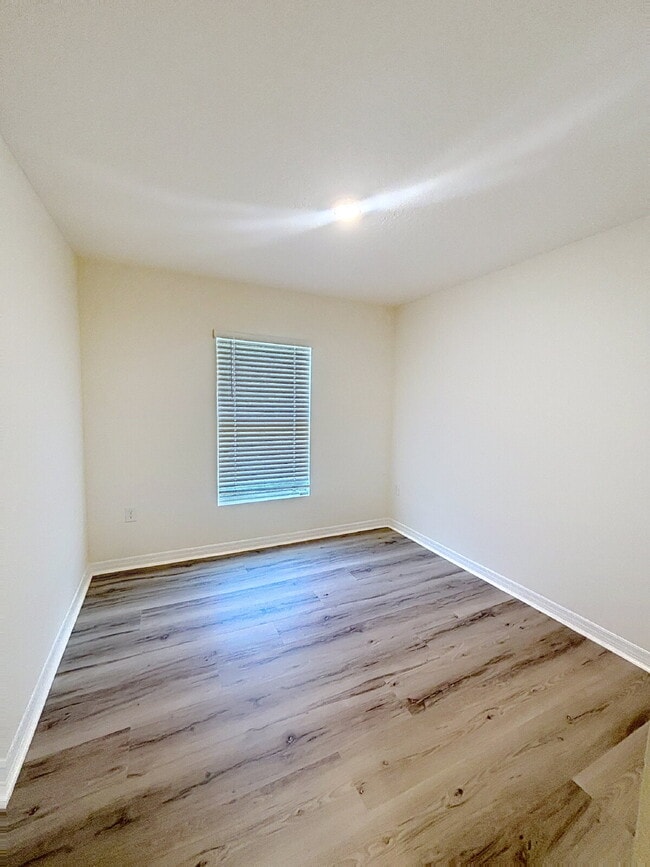 Building Photo - Beautiful 4-Bedroom Modern Home in the Desirable Brookside Community | Ruskin