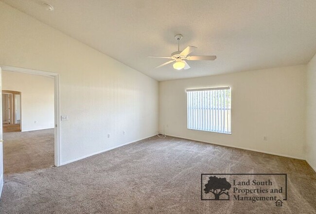 Building Photo - 5557 Beverly Rise Blvd