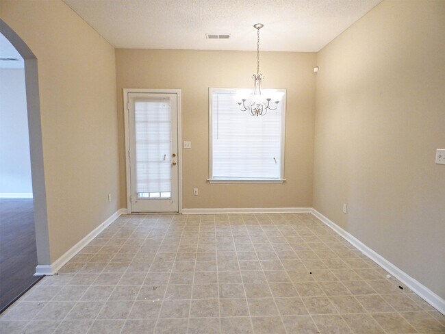 Building Photo - 9100 Cinderhill Cove W