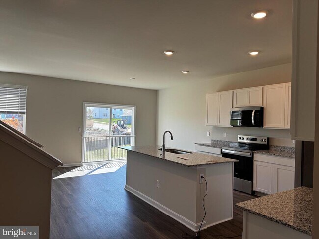 Building Photo - 109 Lemley Dr