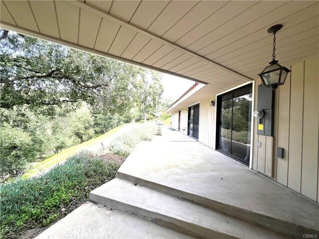 Building Photo - 20482 Live Oak Canyon Rd
