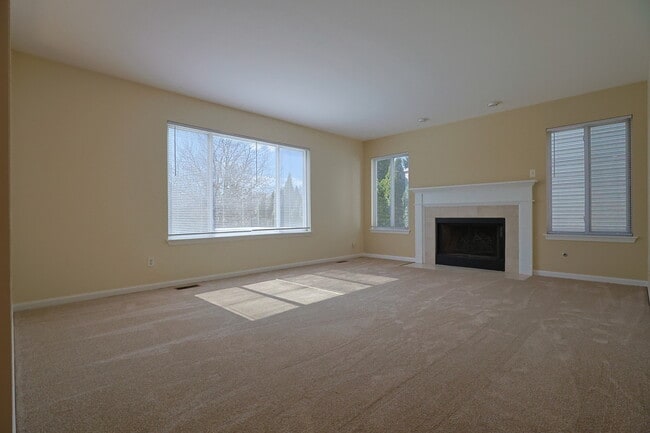 Building Photo - 14252 S Hemingway Cir