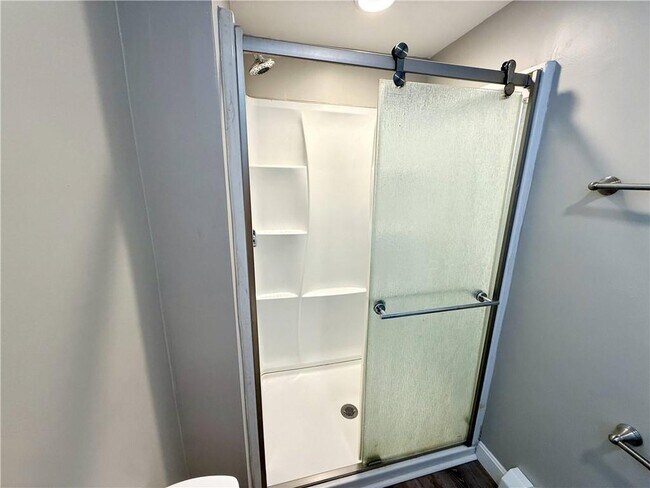 Building Photo - 41 Fruit Hill Ave