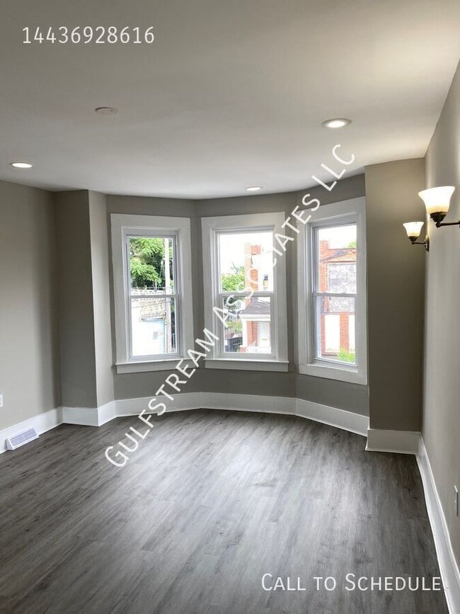 Building Photo - 2104 Westwood Ave