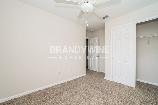 Building Photo - 459 Terabithia Wy