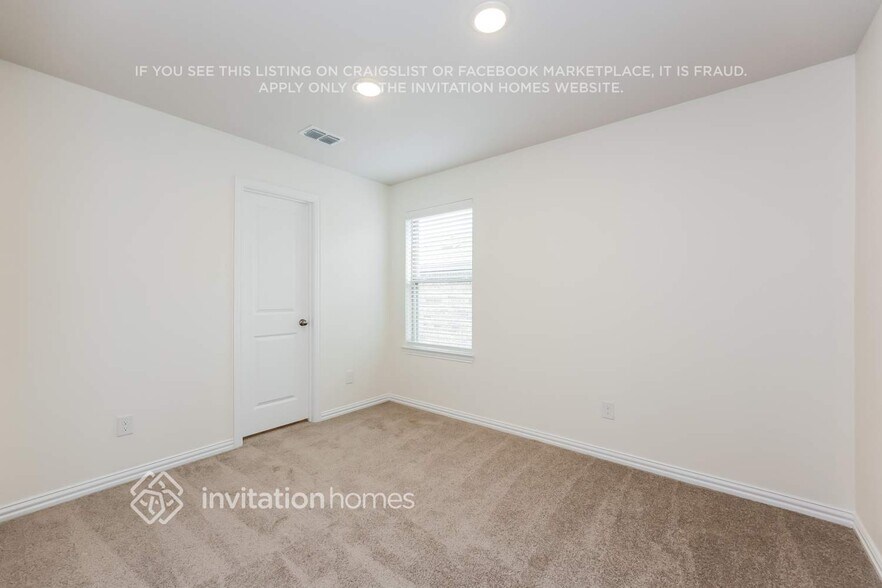 Building Photo - 6458 Blue Trl