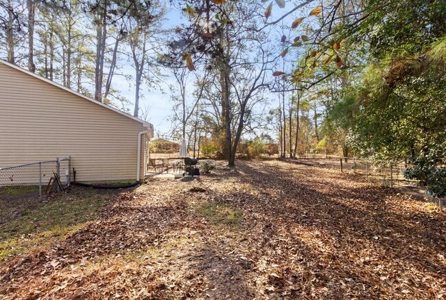 Building Photo - 1710 Charles St