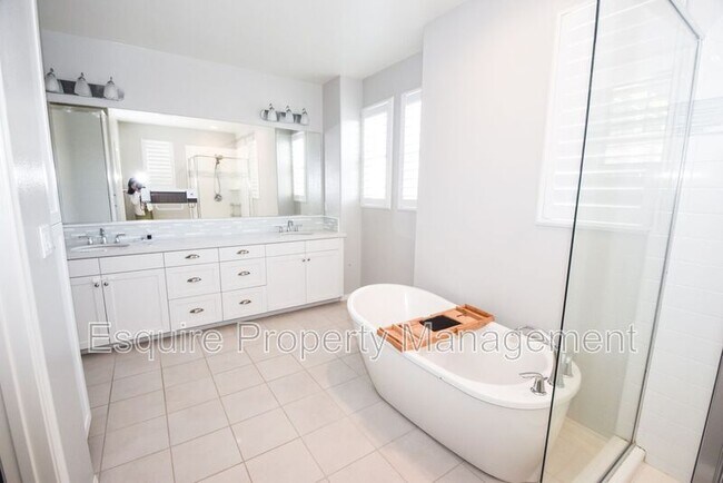 Building Photo - 173 Stage Trail Rd.