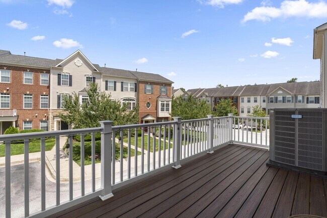 Building Photo - 10512 Old Ellicott Cir