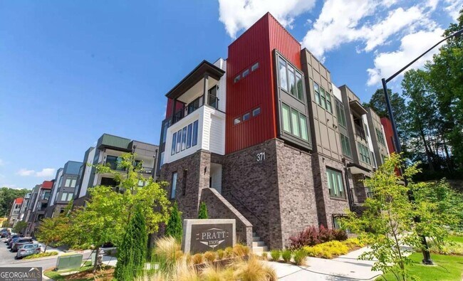 Building Photo - 400 Pratt Dr SE